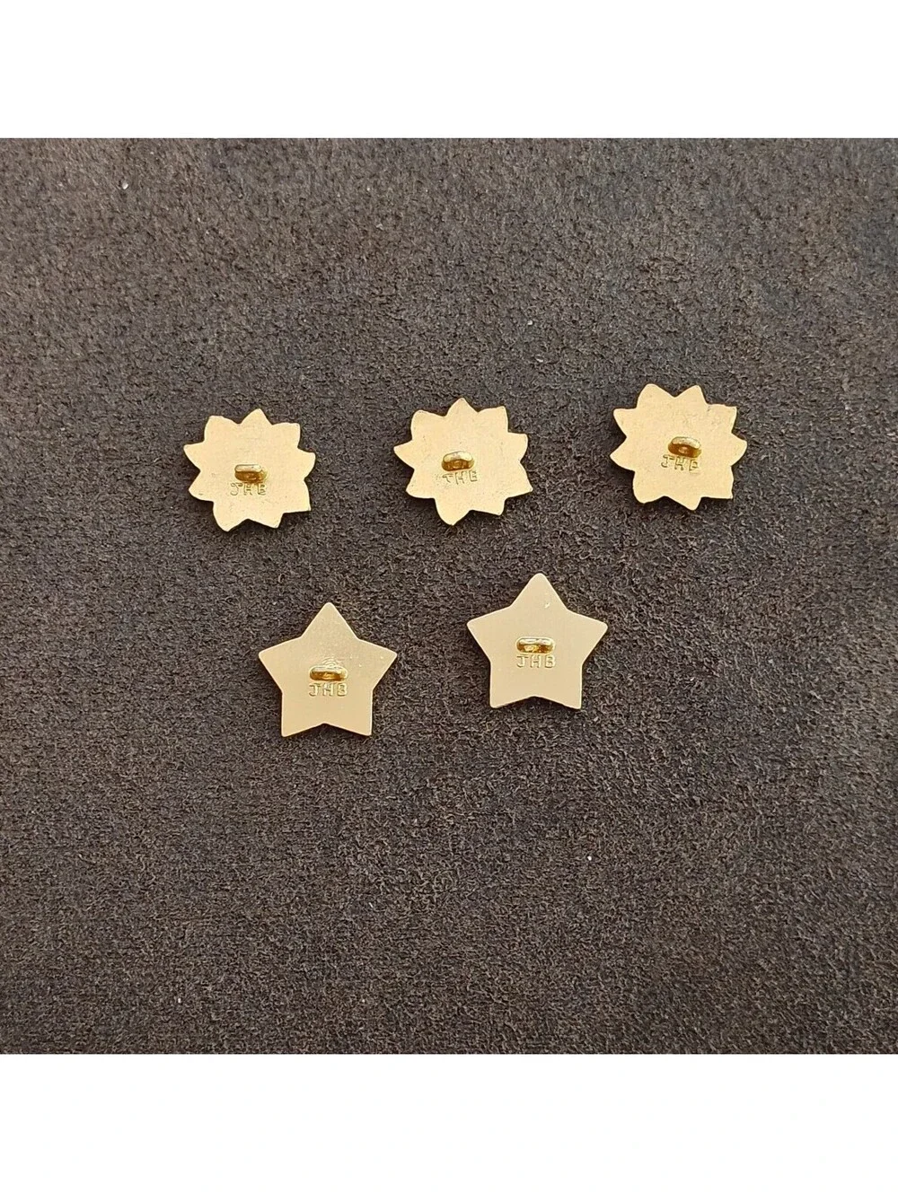 70s Set Of 5 Hand Painted Enamel Christmas Poinsettia & Geometric Stars Buttons